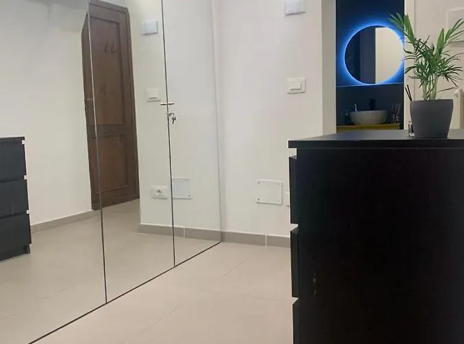 Lola Loft Апартаменты